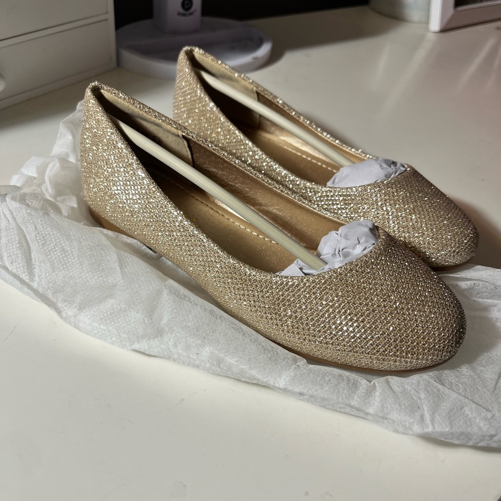 DREAM PAIRS Muy Shine Gold Glitter Kids Ballet Flats- Size 13, NEW!